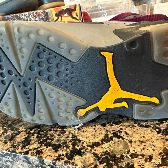 AIR JORDAN 6 RETRO  2021 Air Jordan 6 Retro \'Bordeaux\'
